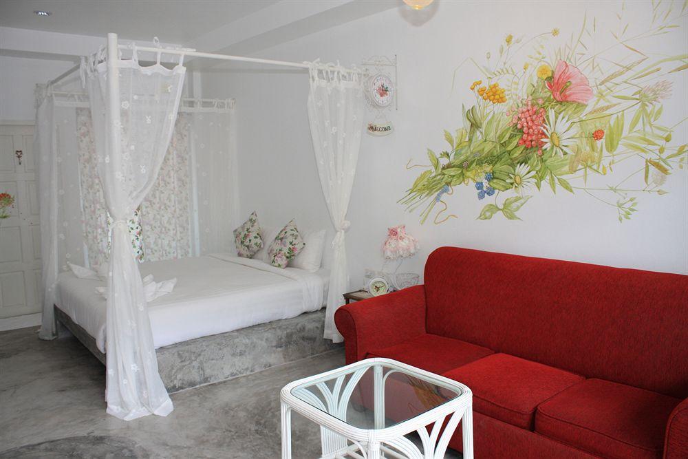 Chic Boutique Hotel Phuket Exterior foto
