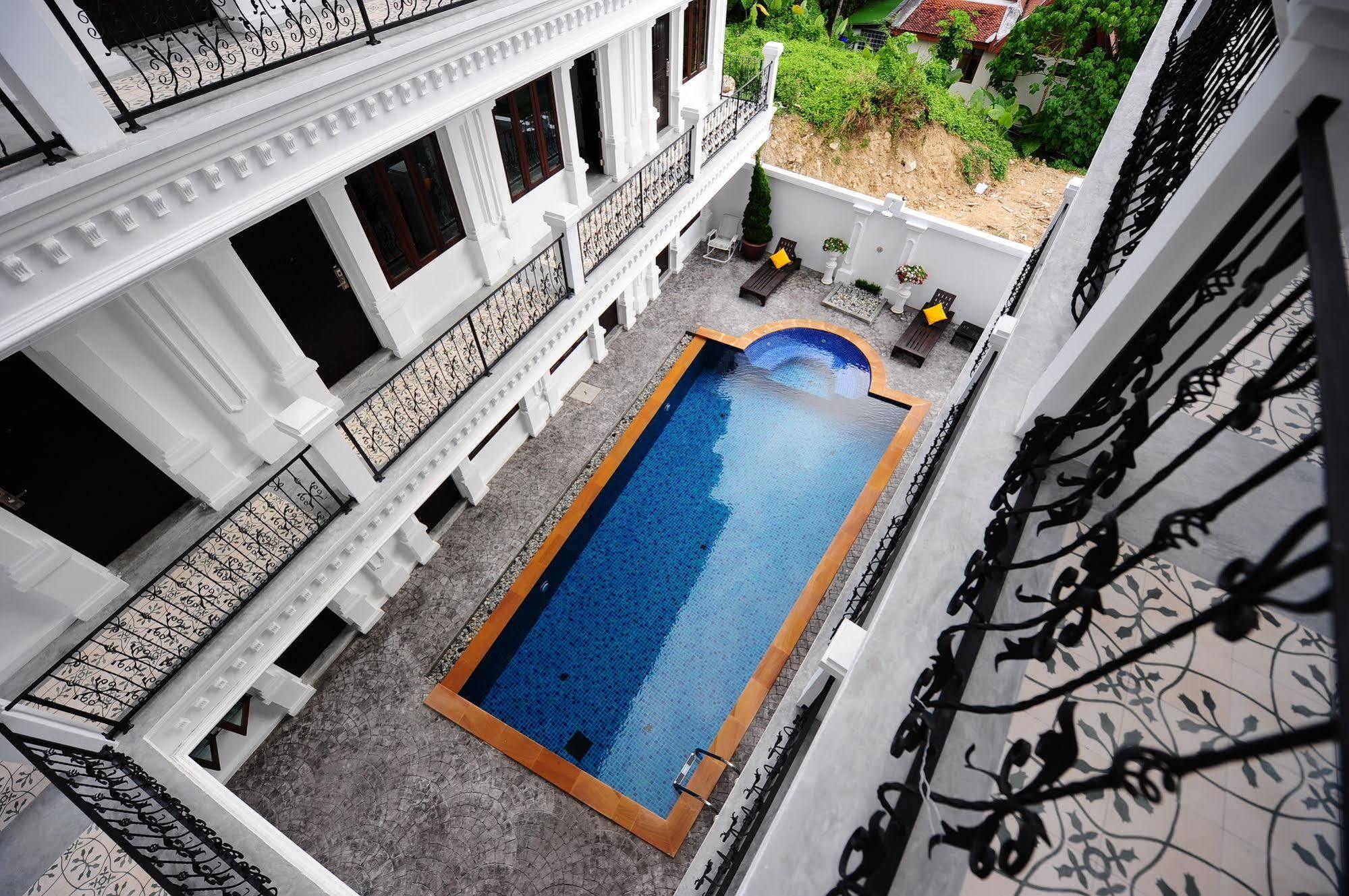 Chic Boutique Hotel Phuket Exterior foto